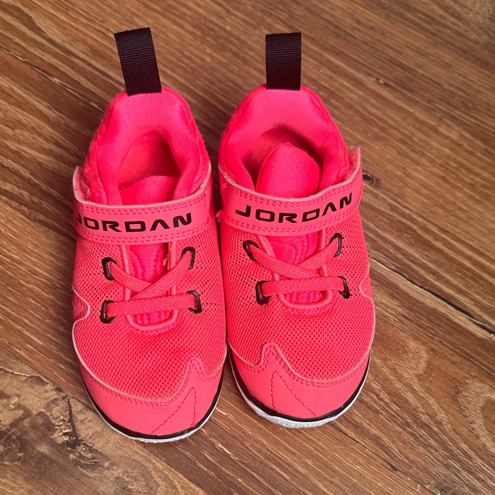 Jordan Kids Neon Pink Sneakers